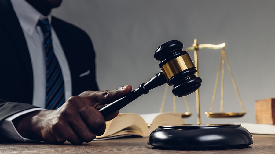 How To Choose A Criminal Defense Attorney